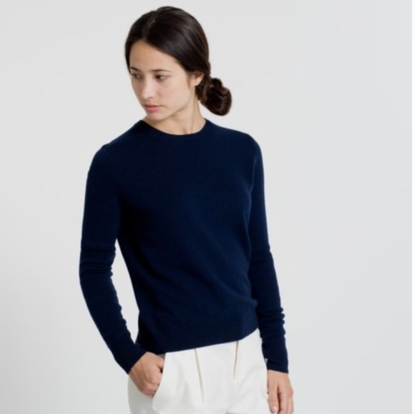 EVERLANE Navy Blue Cashmere Crewneck Sweater Size Small - Picture 1 of 6